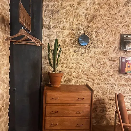 Maison As Cambous Bed & Breakfast *