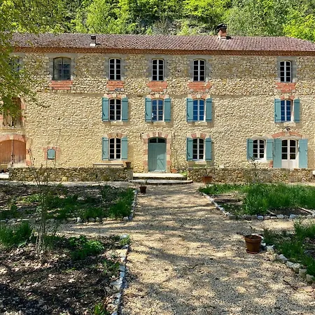 Maison As Cambous Bed & Breakfast *
